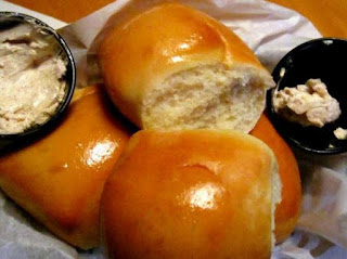 Texas Roadhouse's Rolls